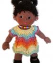 Blumenbunt: Strickpuppe HABIBA mit Kleid